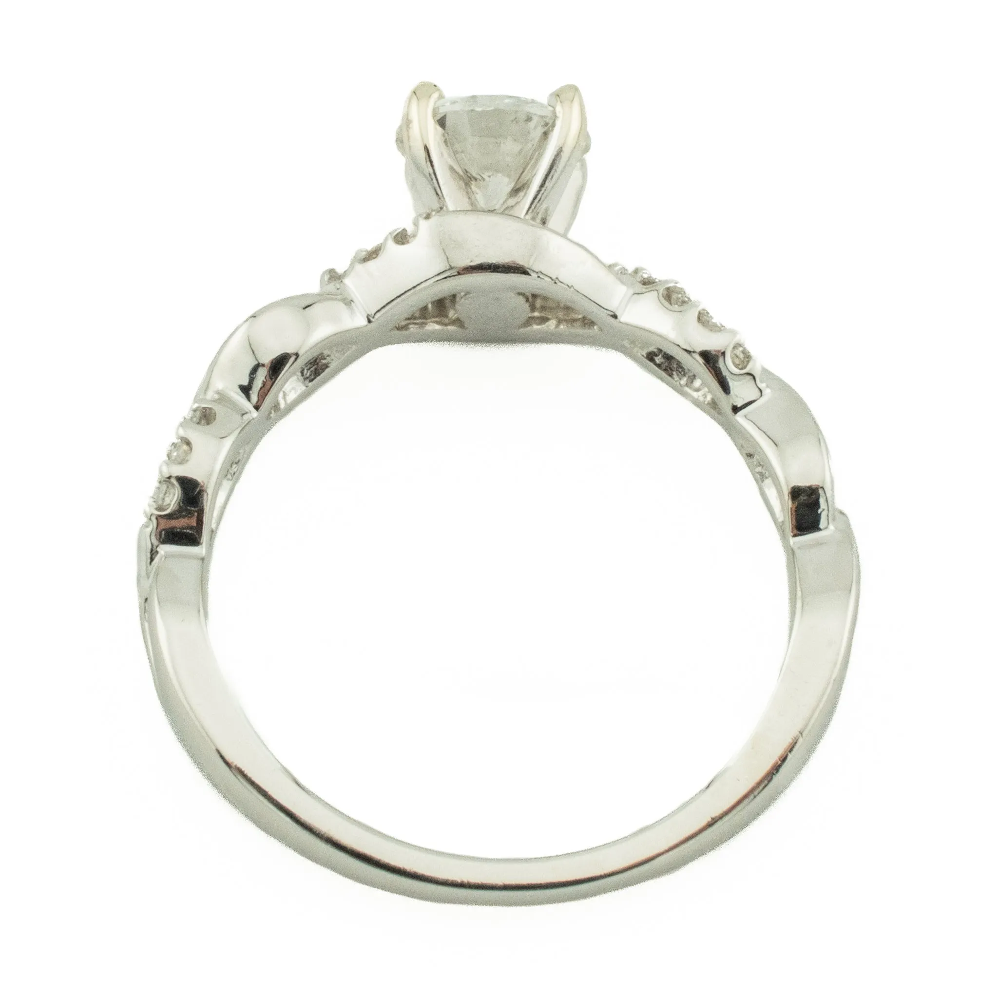 0.73ctw H/SI1 Round Brilliant Diamond and 0.20ctw Diamond Accented Engagement Ring in Platinum - Size 6.5