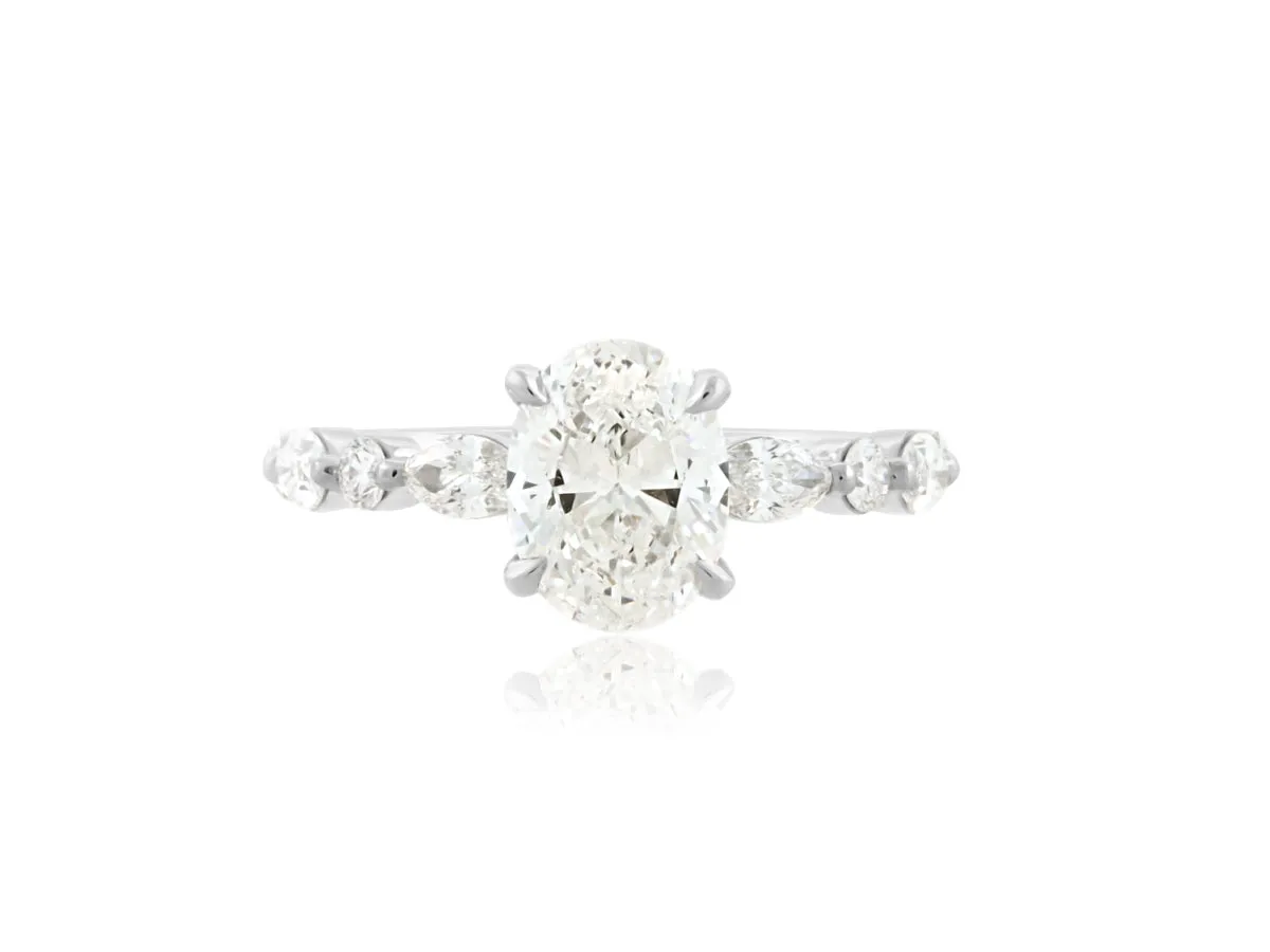 1.50cts HVS2 Oval Diamond Mira Ring