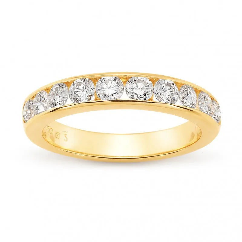 18ct Yellow Gold Channel Set Straight Wedding Ring