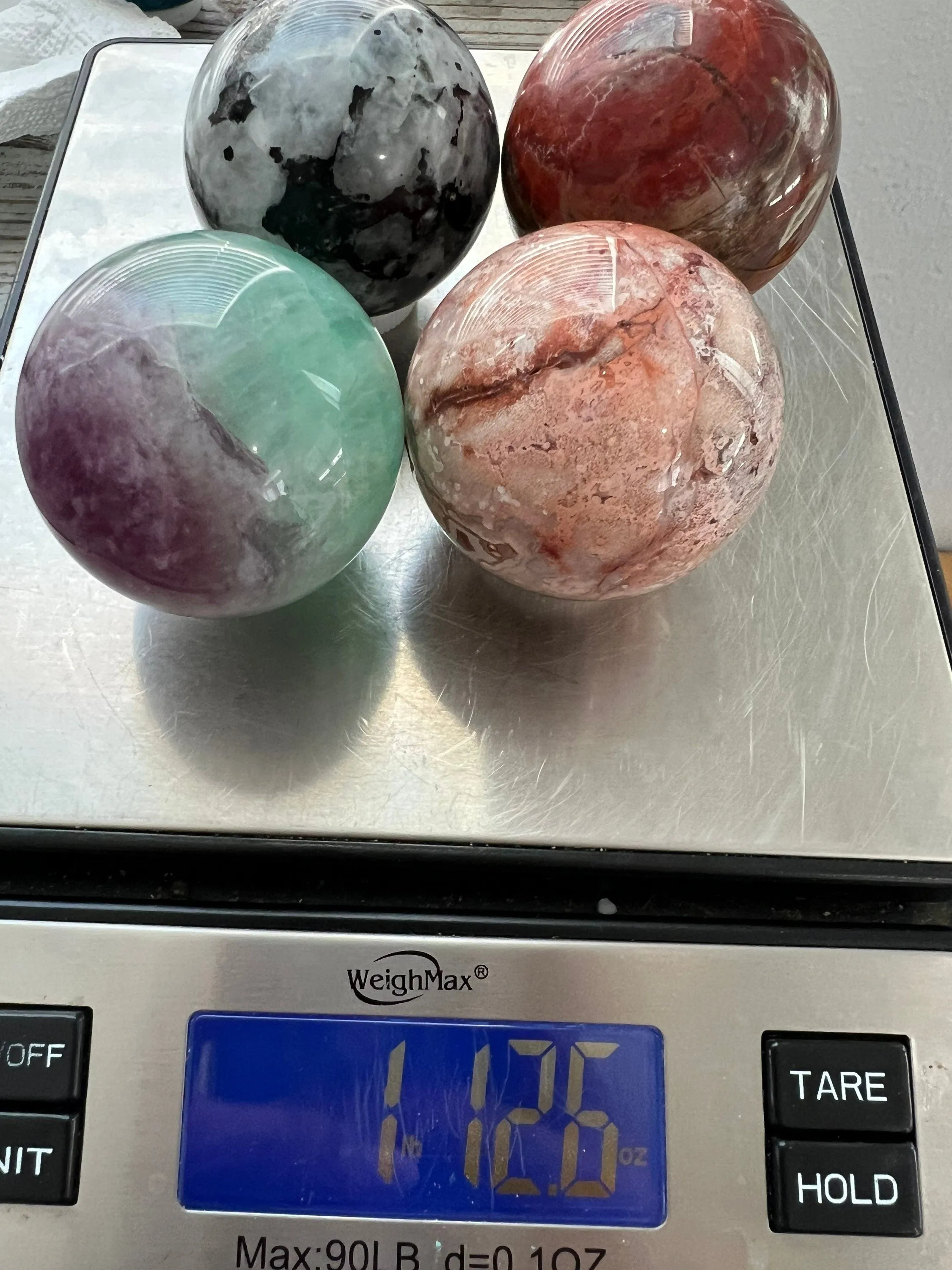 4 spheres set total weight 1pound 12oz each one are 51mm