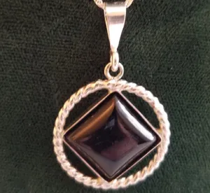 az0175- 14mm Black Onyx  Pendant