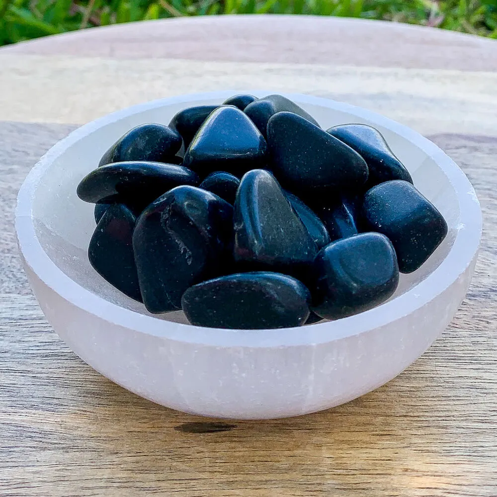 Black Onyx Tumbled Stone