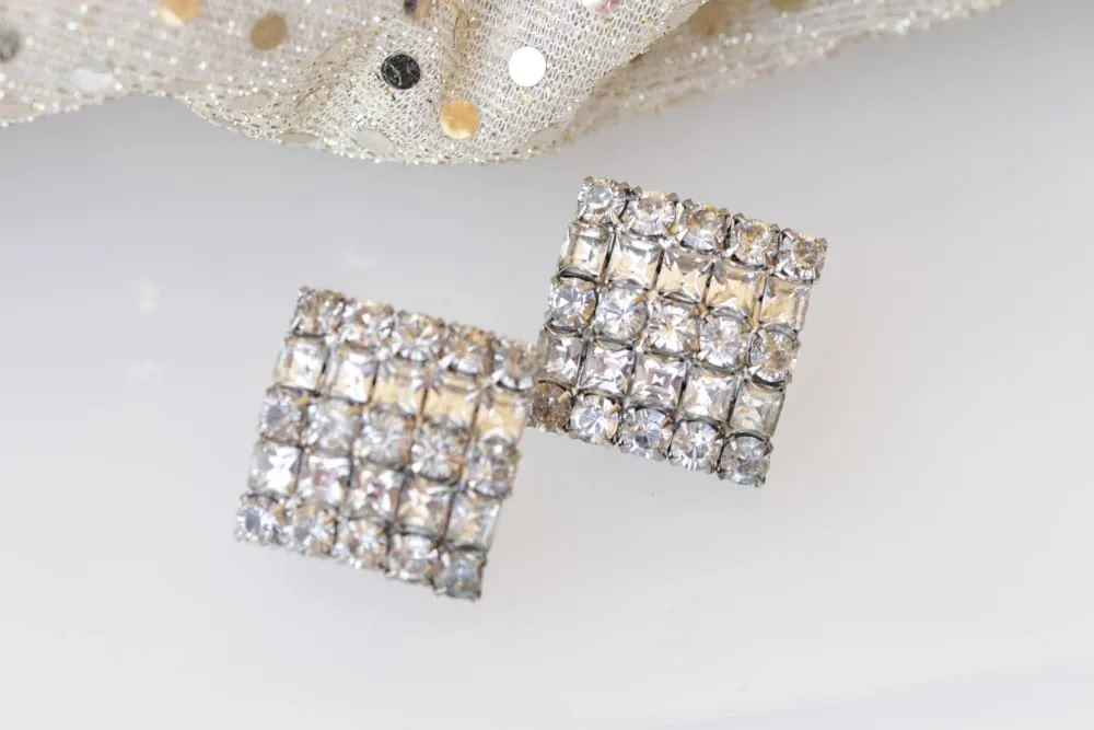 EARRINGS FOR BRIDE