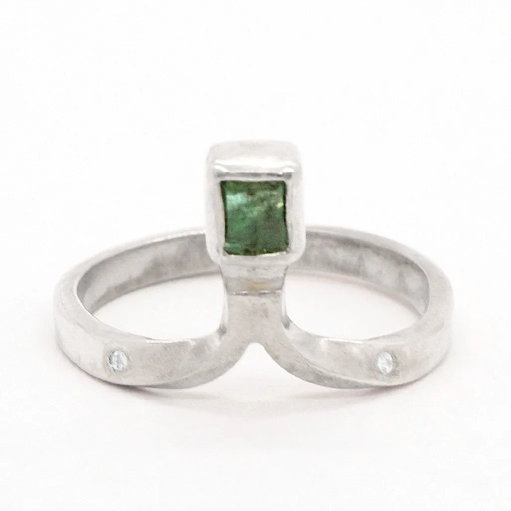 Emerald & White Diamond Twisted Ring (size 7 1/2)