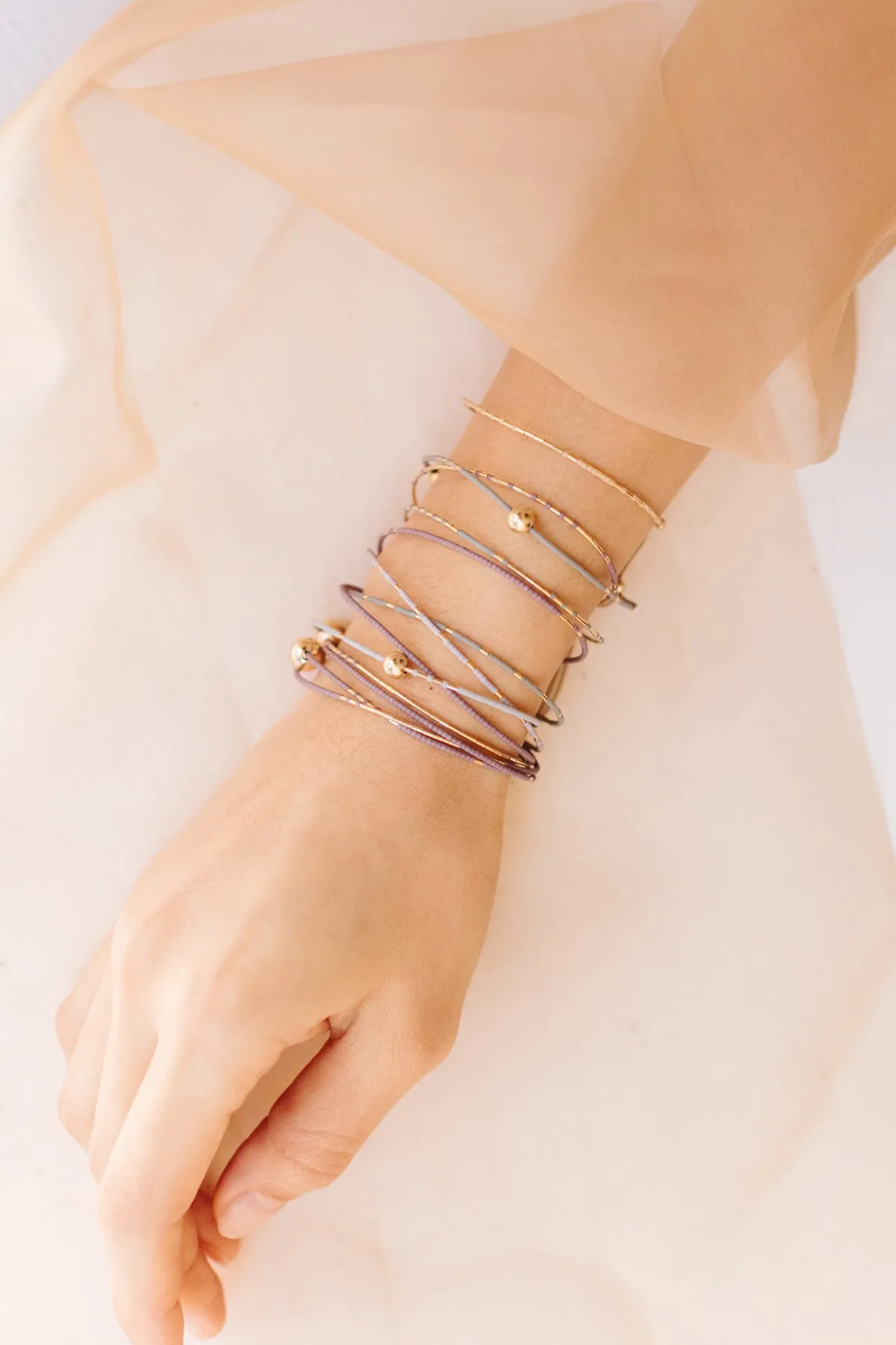 Hati Bracelet, Mist