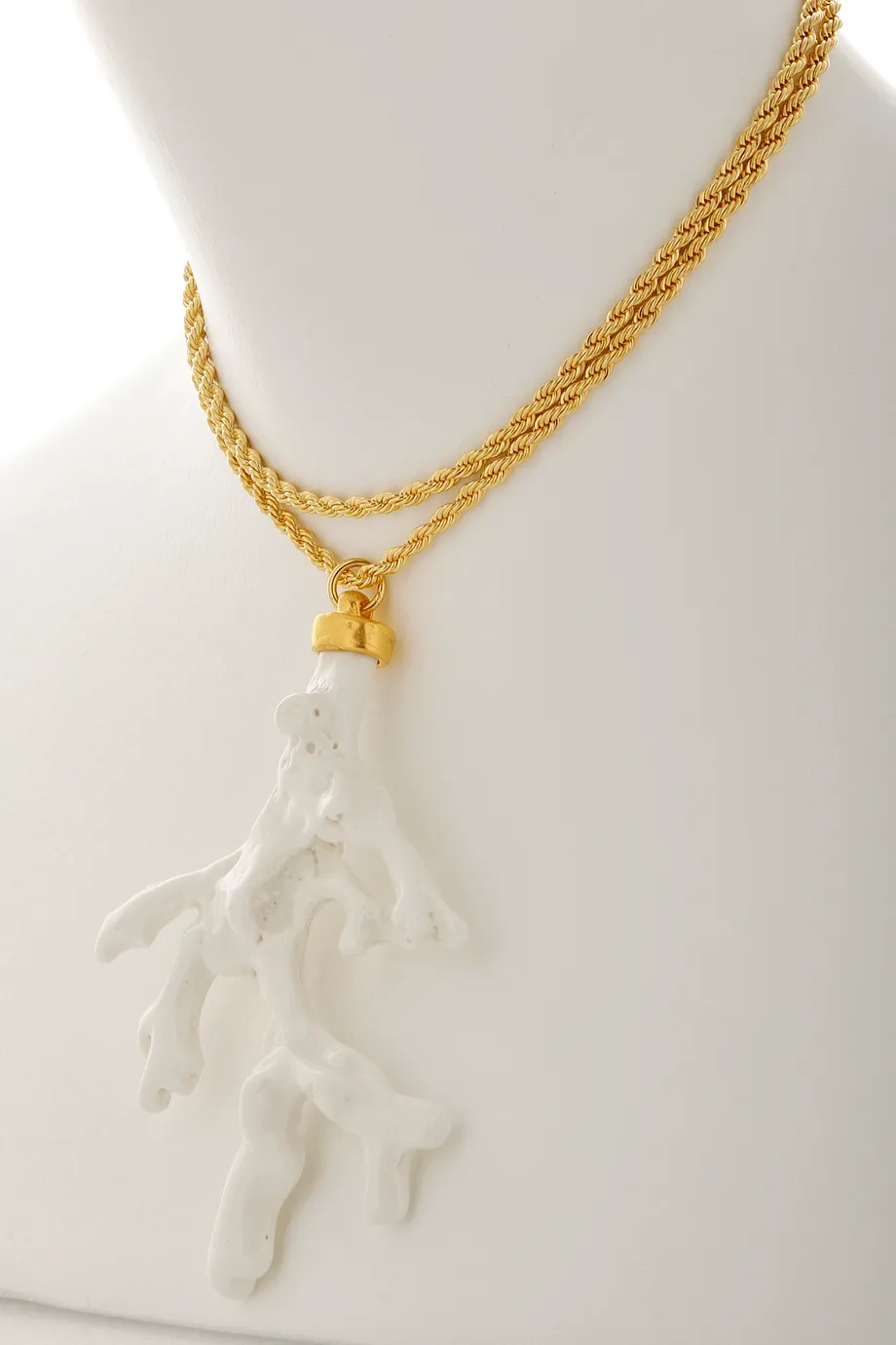 KENNETH JAY LANE CORAL BRANCH White Pendant