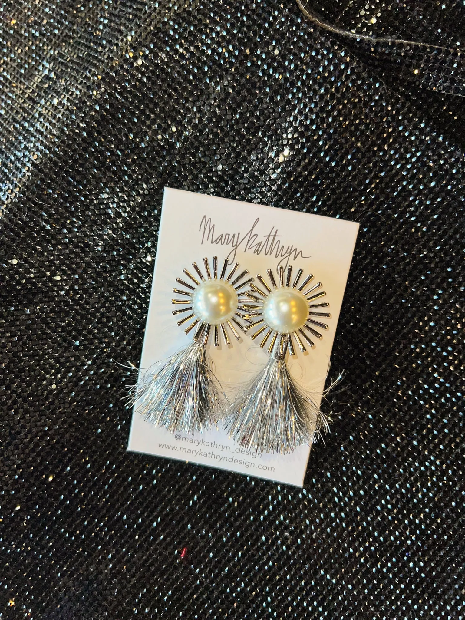 Metallic Starburst Tassels