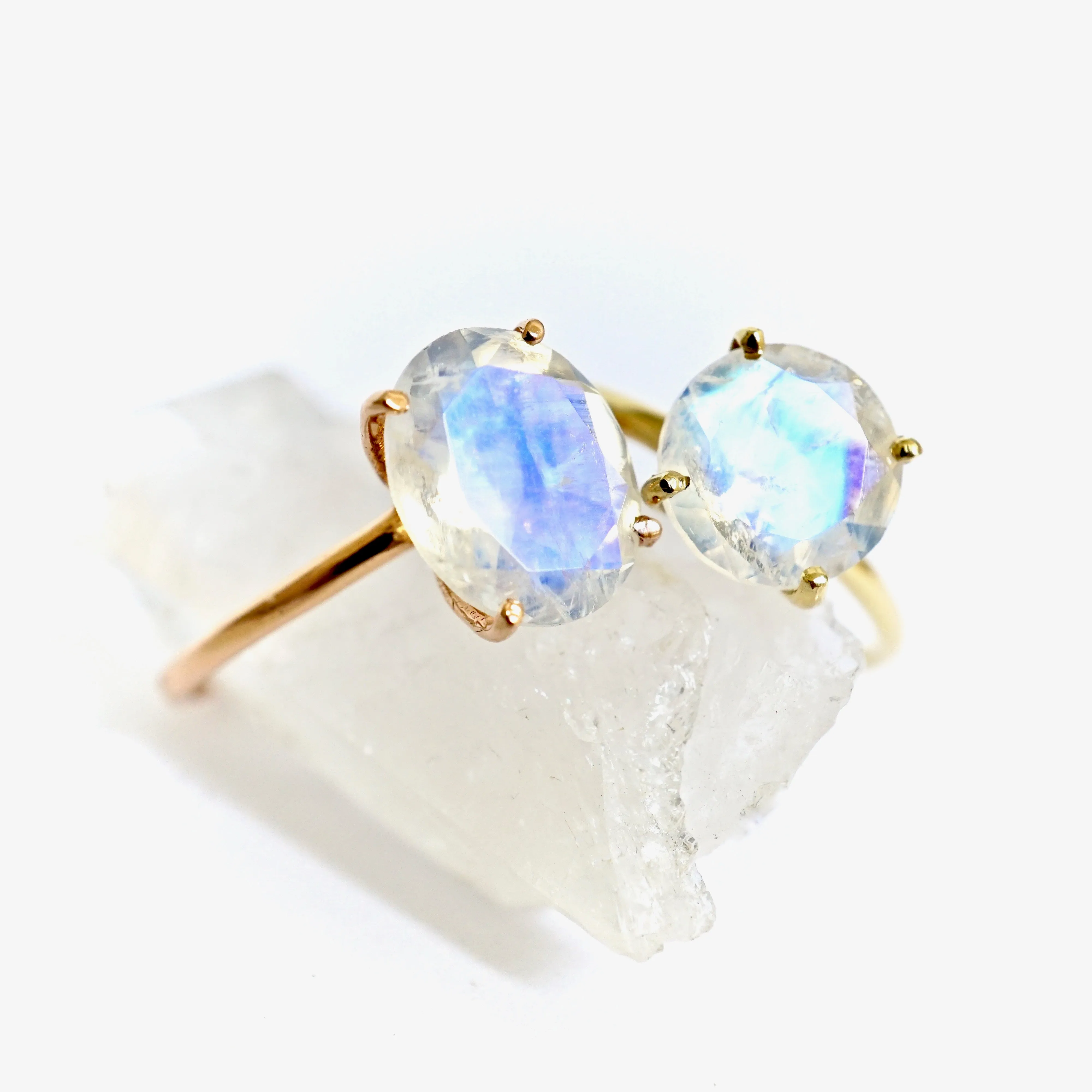 Oval Moonstone Solitaire Ring - 10x8 mm Moonstone Ring - Moonstone Gold Ring