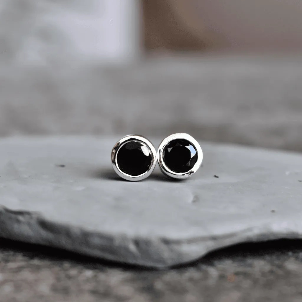 Radiance - Onyx Studs