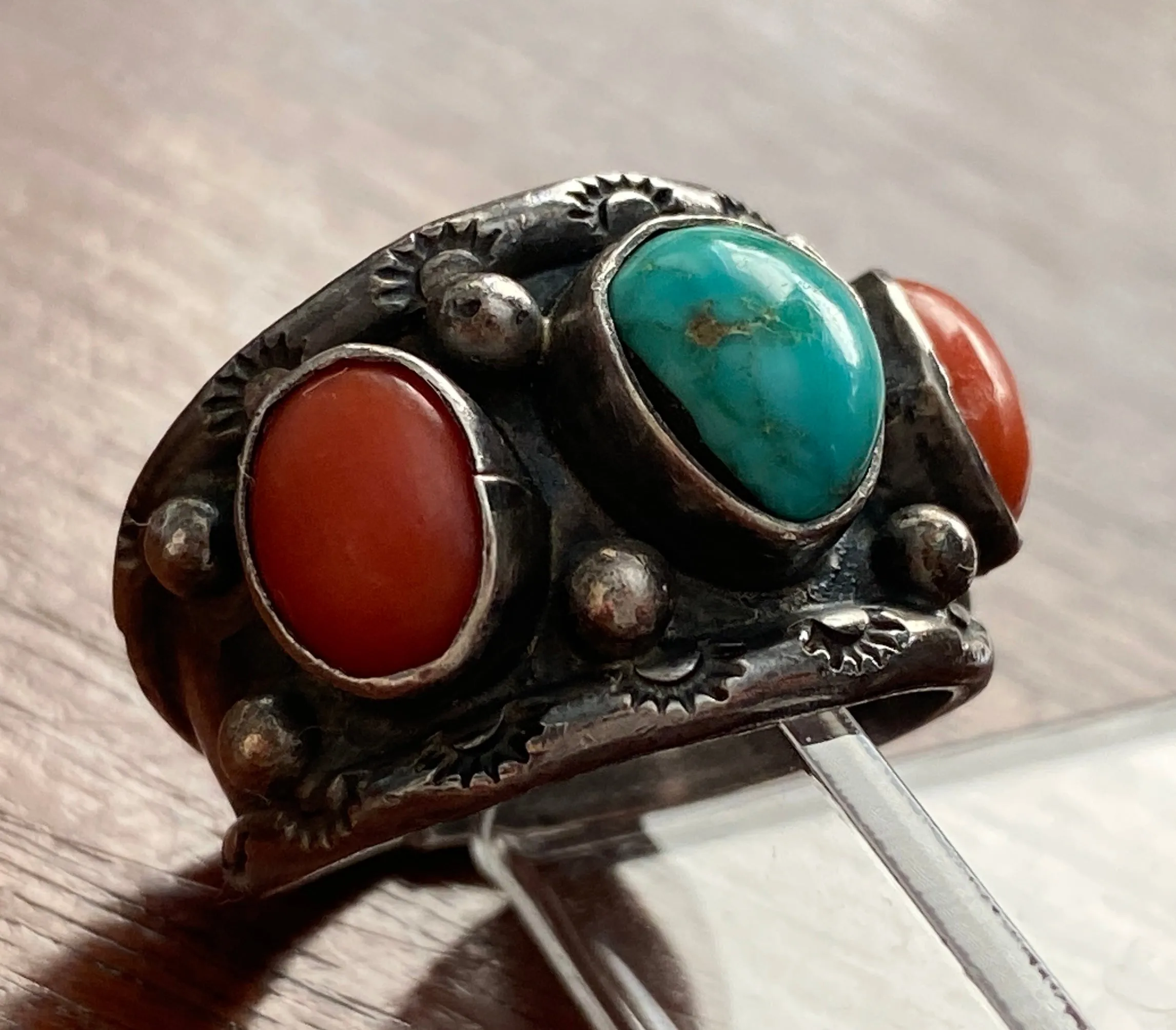 Signed JB Old Pawn Sterling Silver 925 3 Stone Turquoise Red Coral Ring Sz 7.25