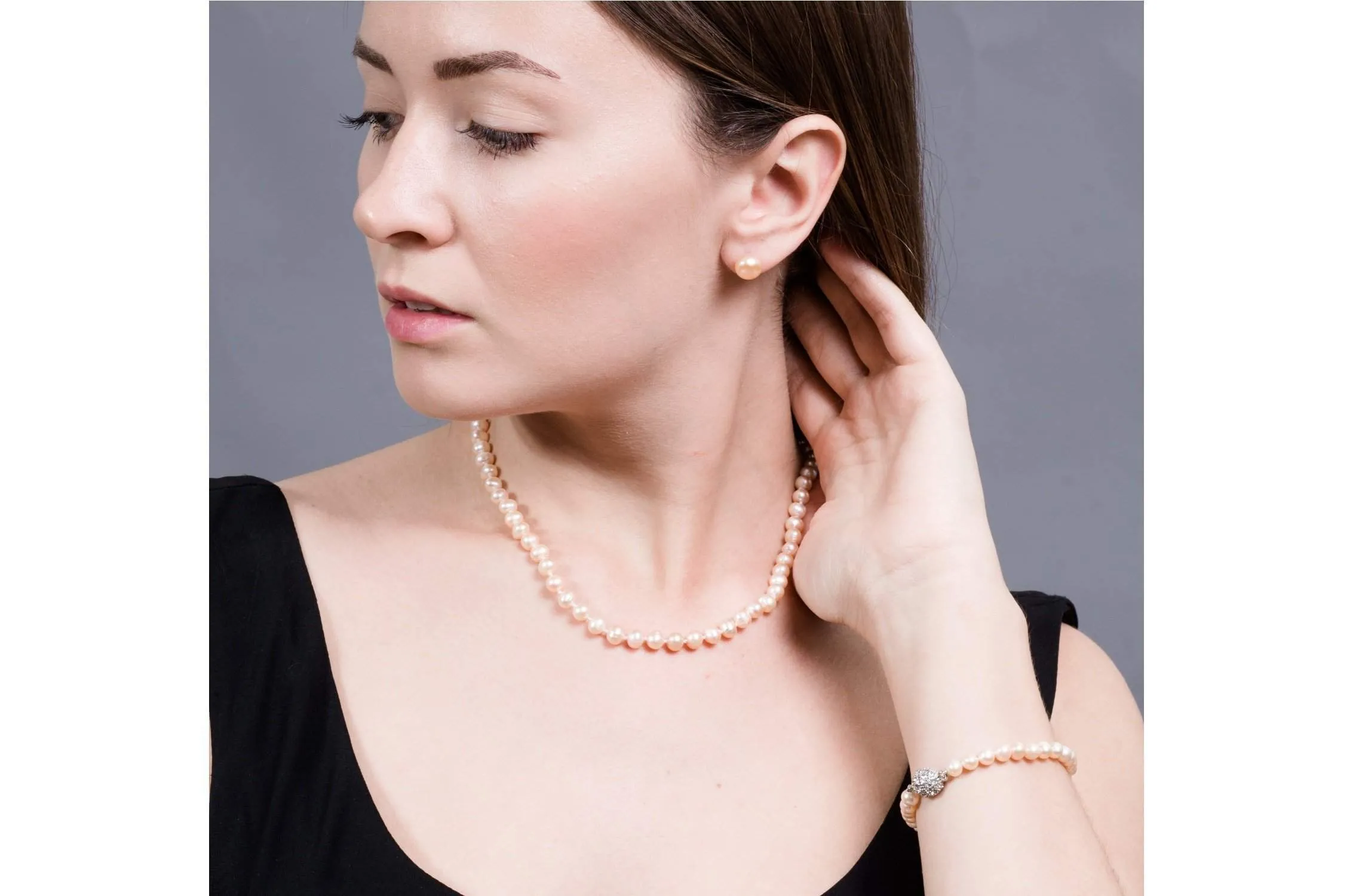 Single Strand Peach Freshwater Pearl Bracelet 6mm