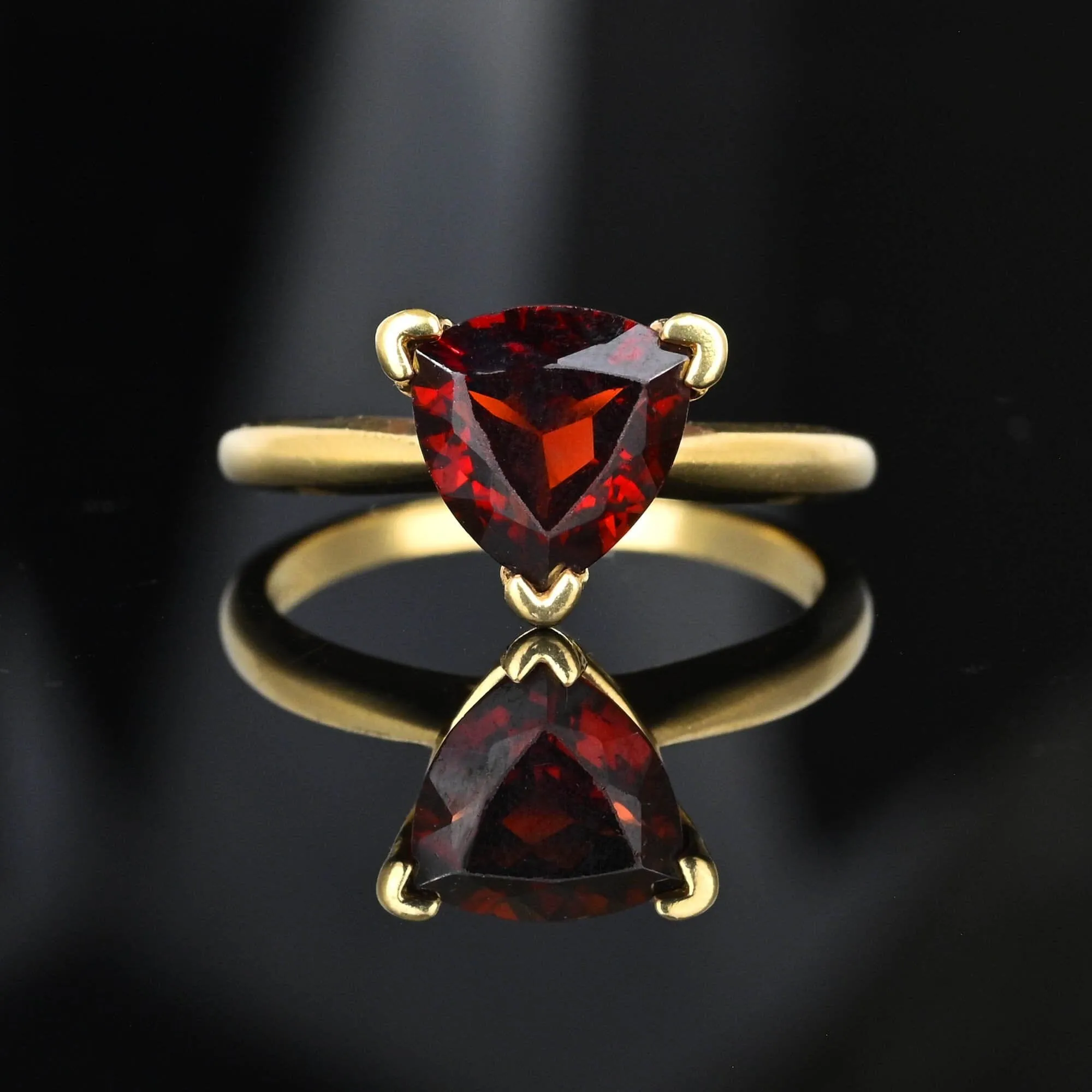 Vintage 14K Gold Solitaire Trillion Cut Garnet Ring