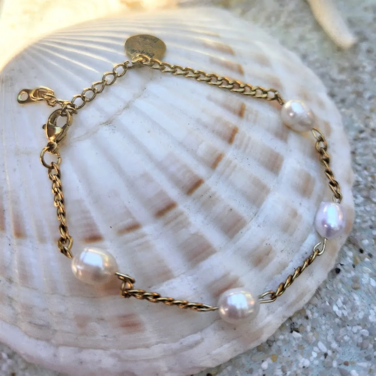 WHITE BAROQUE PEARL CHAIN WATERPROOF 18K GOLD BRACELET