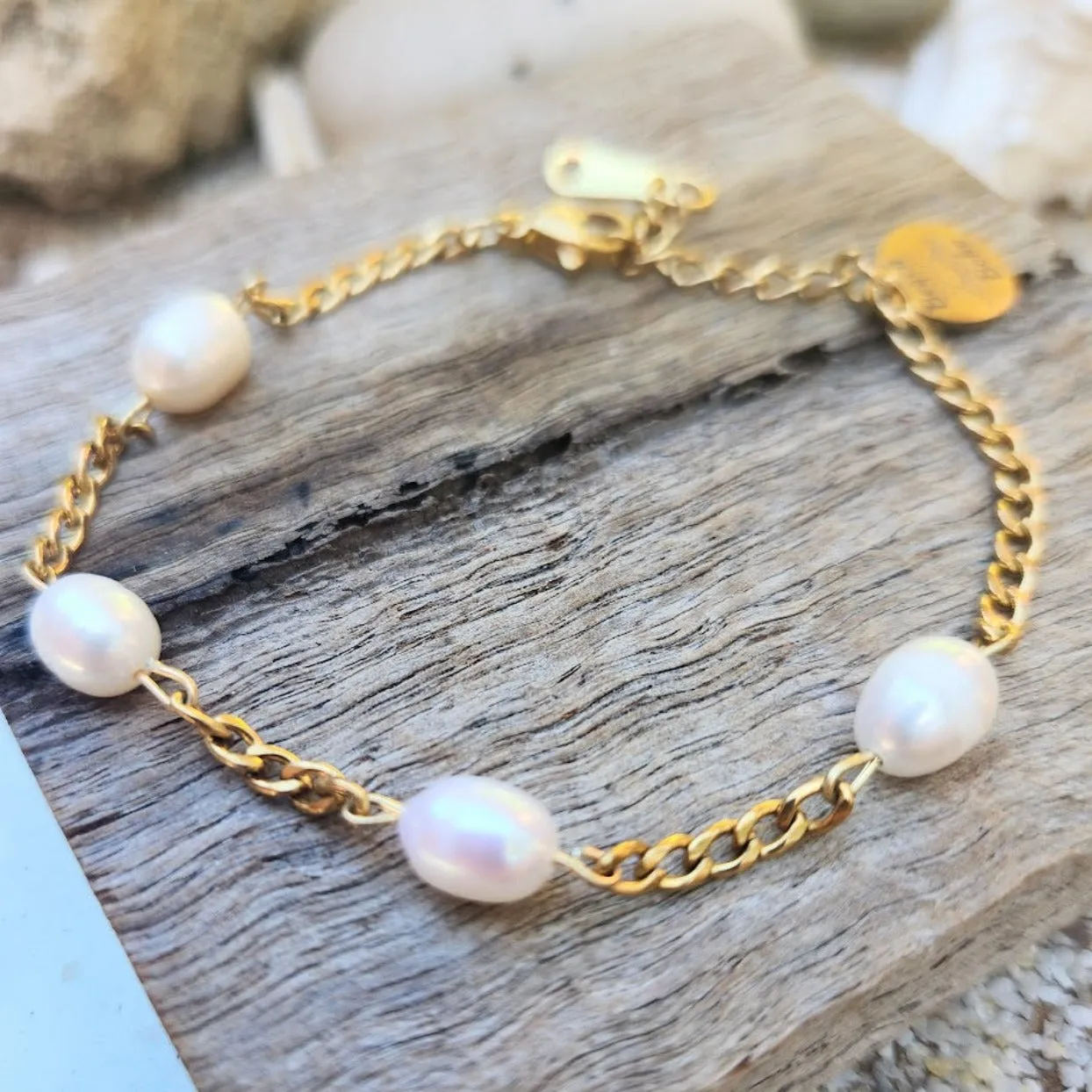 WHITE BAROQUE PEARL CHAIN WATERPROOF 18K GOLD BRACELET